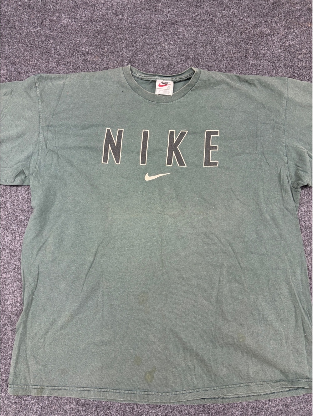 Vintage Nike Green T-Shirt with Logo